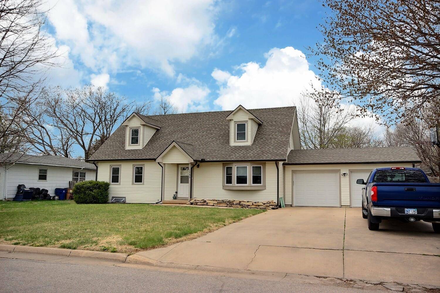 Andover, KS 67002,1755 N Terry Ln