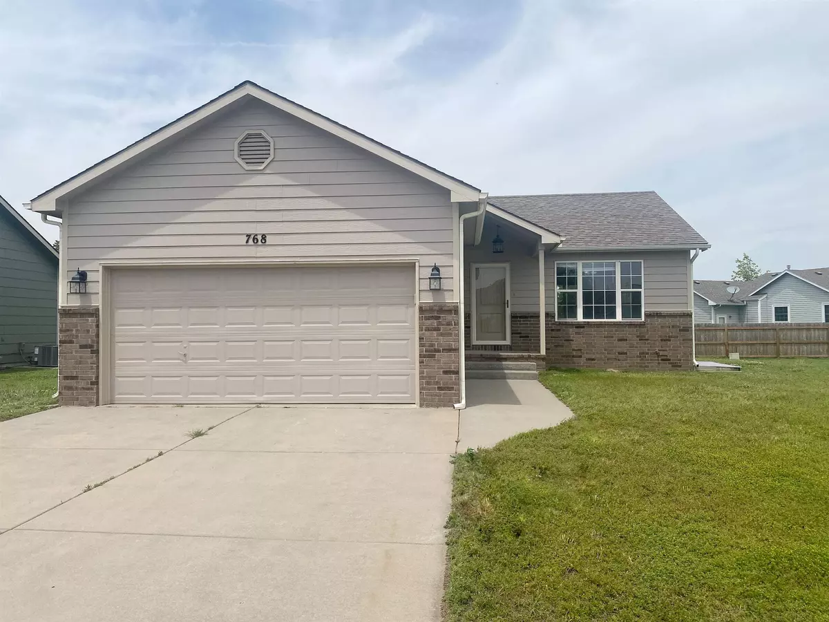 Haysville, KS 67060,768 E Greenwood Ct