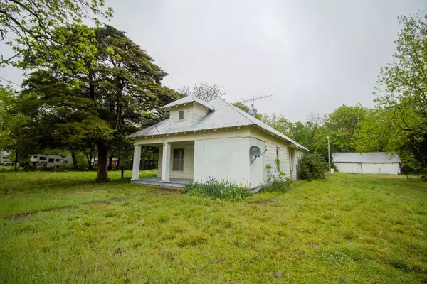 Geuda Springs, KS 67051,1450 S Rock Rd