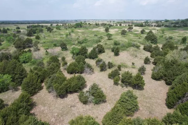 Neodesha, KS 66757,1625 Lane Rd