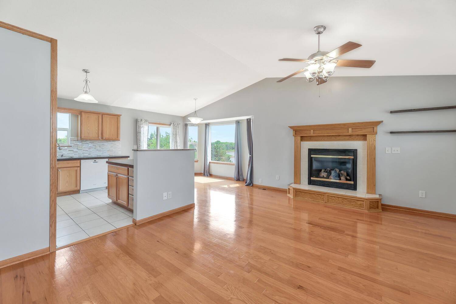 Andover, KS 67002,1112 W Basswood Dr