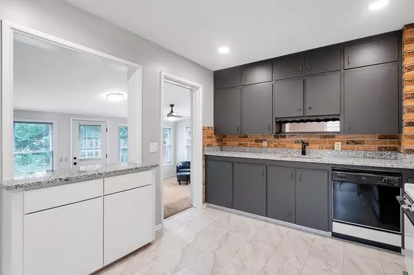 Wichita, KS 67218,1920 S Fabrique Dr