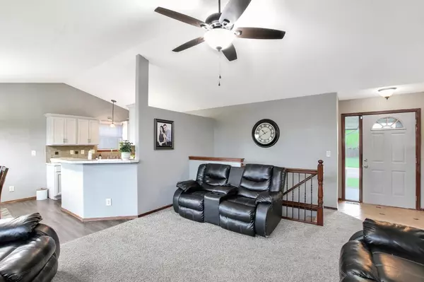 Derby, KS 67037,207 E Stone Path St