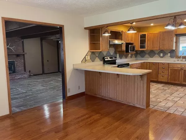 Attica, KS 67009,202 E Ave E