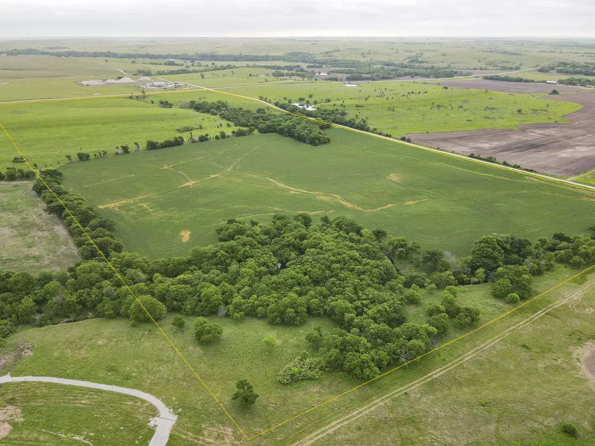 Dexter, KS 67038,Highway K15