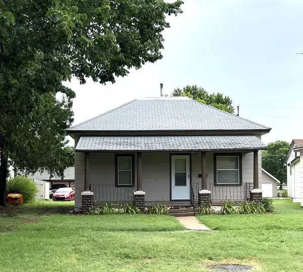 315 N Bluff, Anthony, KS 67003