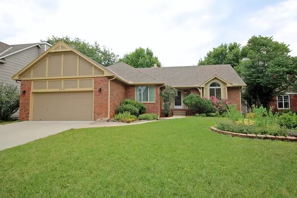 2237 N Stoneybrook, Wichita, KS 67226