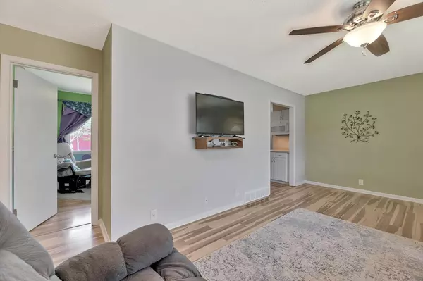 South Hutchinson, KS 67505,7 Truman Dr