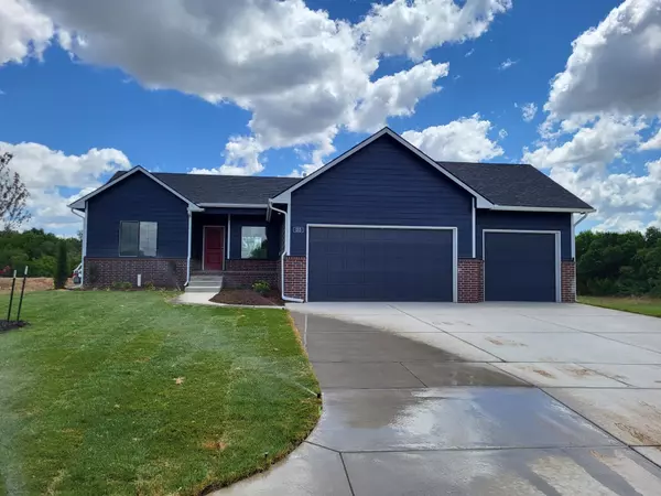 133 E Burlington Dr., Mulvane, KS 67110