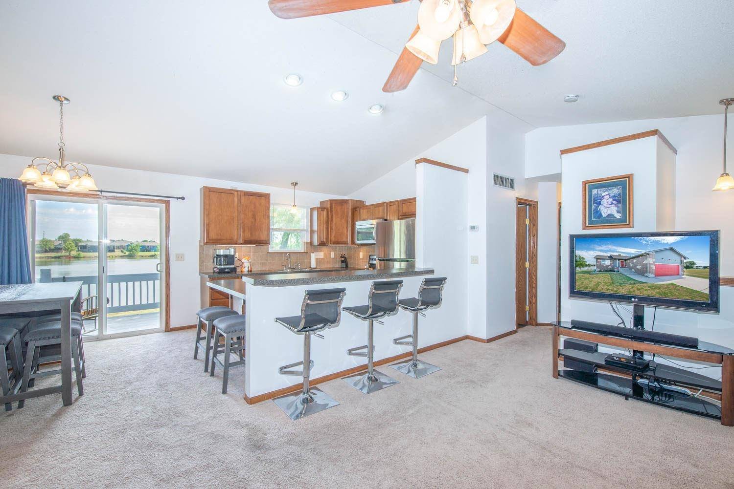 Valley Center, KS 67147,1211 E Appleton St