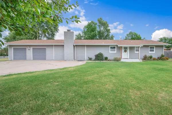 500 Craig St, Goddard, KS 67052