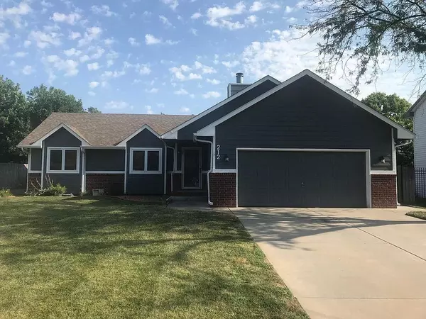 212 E BUCKTHORN RD, Derby, KS 67037