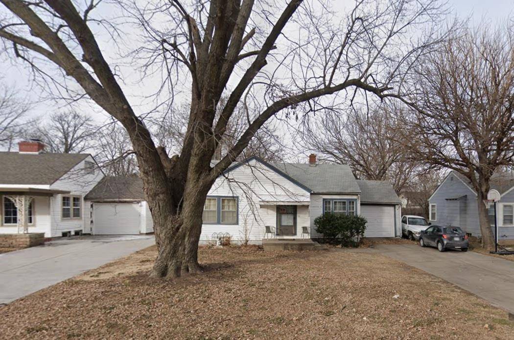 Wichita, KS 67211,1239 S Kansas Ave