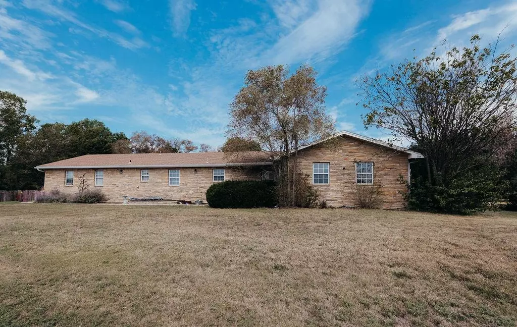 Wichita, KS 67220,5540 E 37th St N