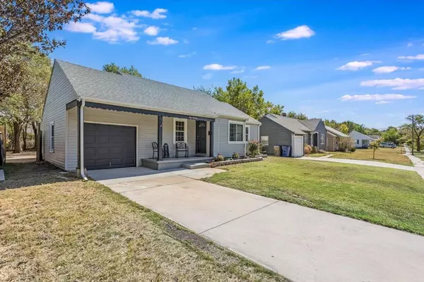 Wichita, KS 67208,914 N Pinecrest St