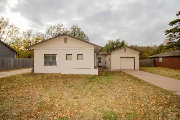 337 S ARAPAHO ST, Wichita, KS 67209