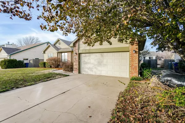 Bel Aire, KS 67220,4382 N Eagle Lake Ct