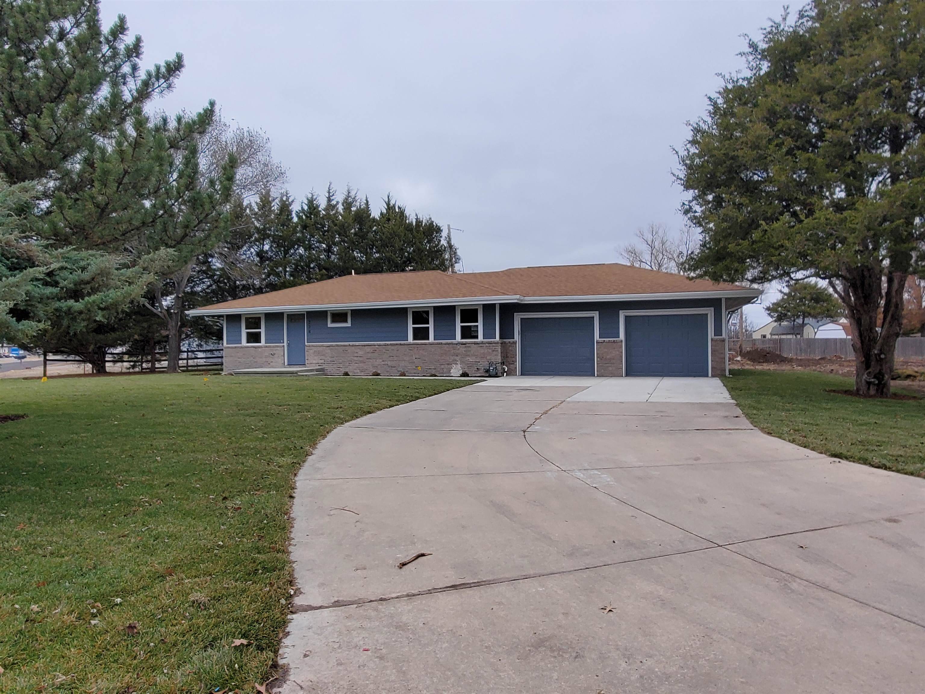 228 E Waitt, Rose Hill, KS 67133