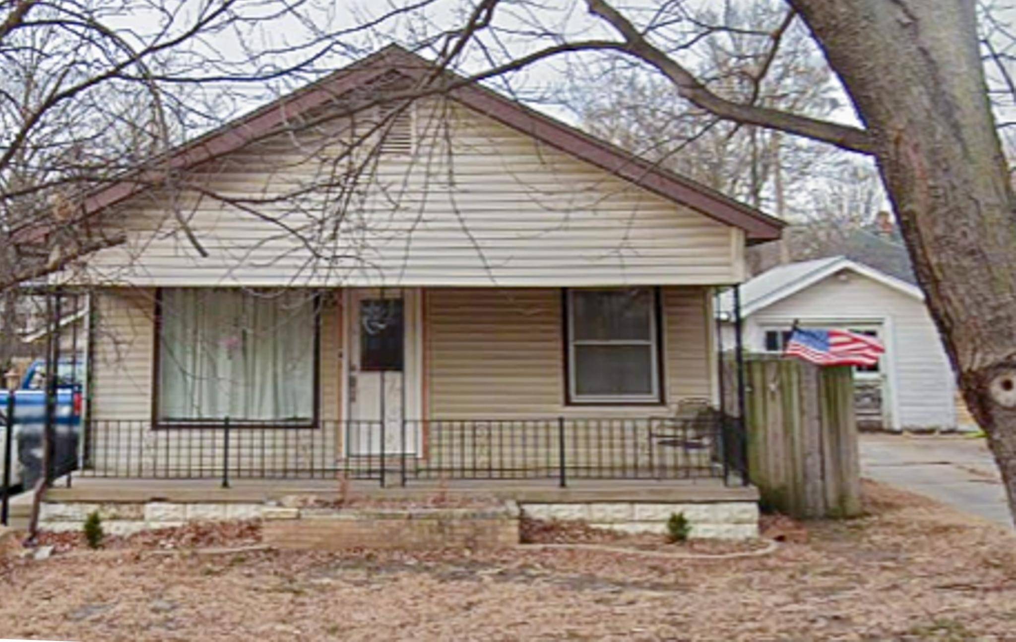 1449 S Greenwood, Wichita, KS 67211