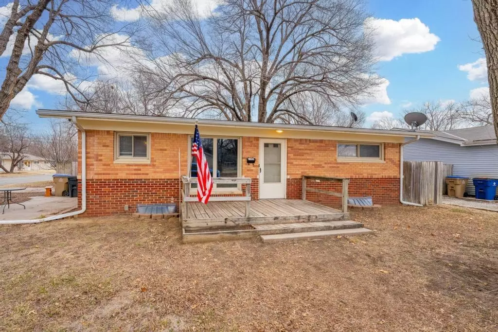 Valley Center, KS 67147,446 N Colby Ave