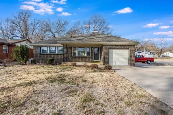 1447 N Community, Derby, KS 67037