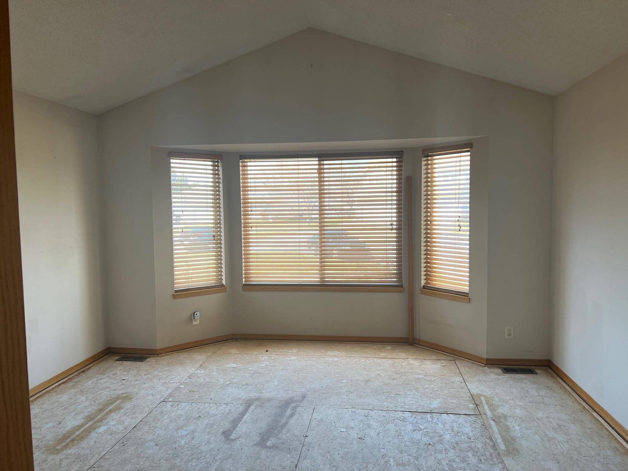 Andover, KS 67002,605 Autumn Ridge Ct