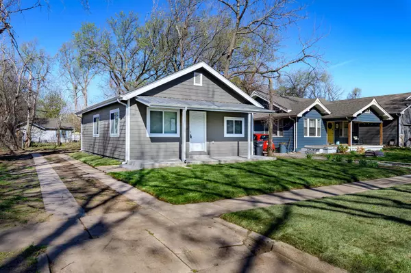 527 N Estelle Ave, Wichita, KS 67214