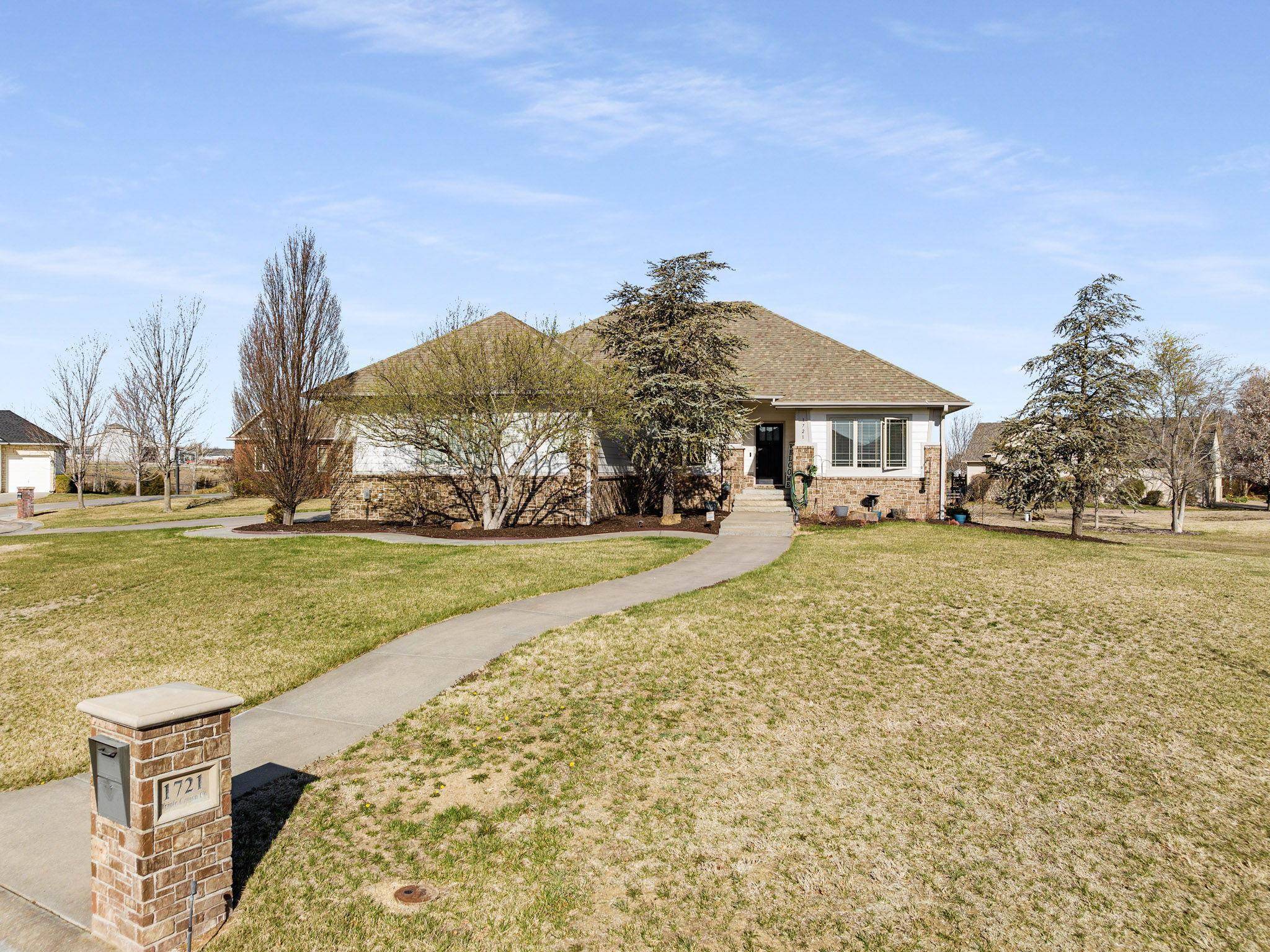 1721 S Triple Crown Ct, Wichita, KS 67230