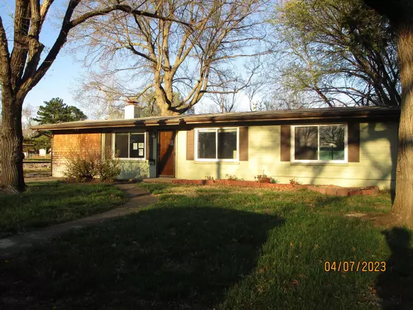 1606 WEILE ST, Winfield, KS 67156