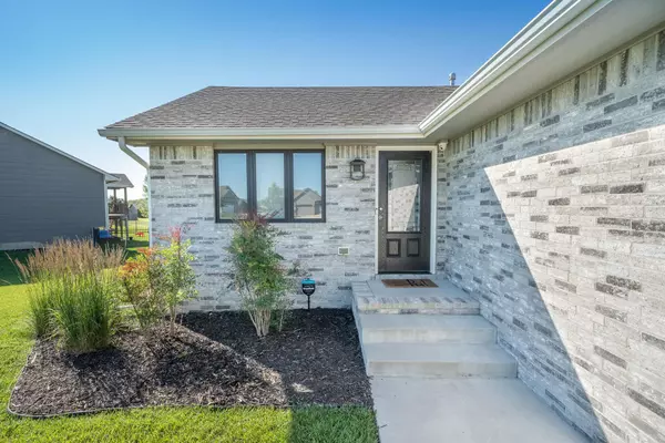 Wichita, KS 67235,14013 W Autumn Ridge St