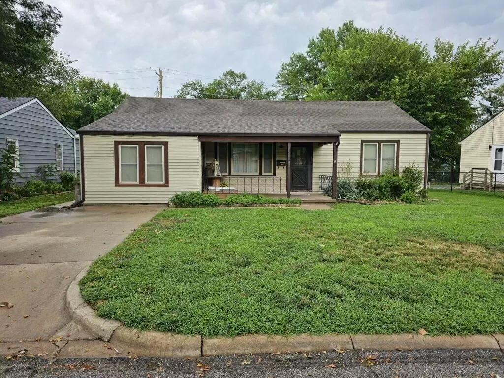 Augusta, KS 67010,1212 Starkey St