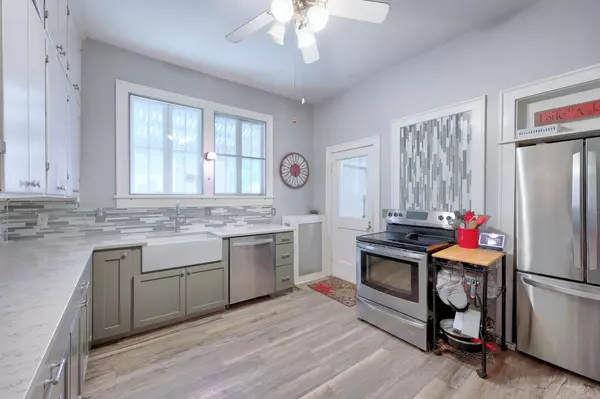 Winfield, KS 67156,920 E 10th Ave