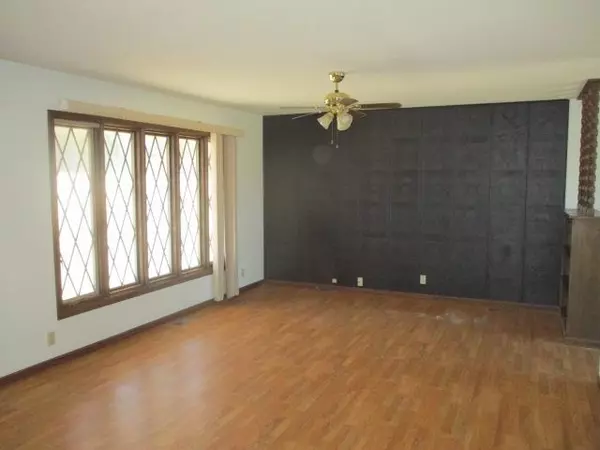 Dodge City, KS 67801,1200 Shira St