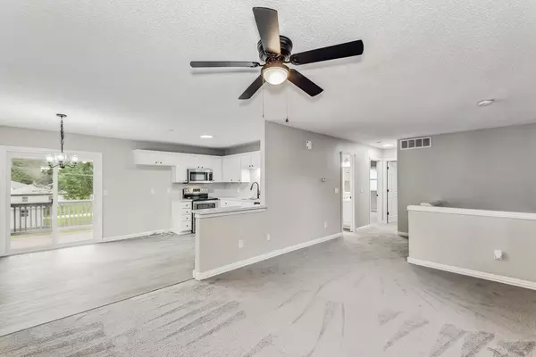 Andale, KS 67001,432 Ven John