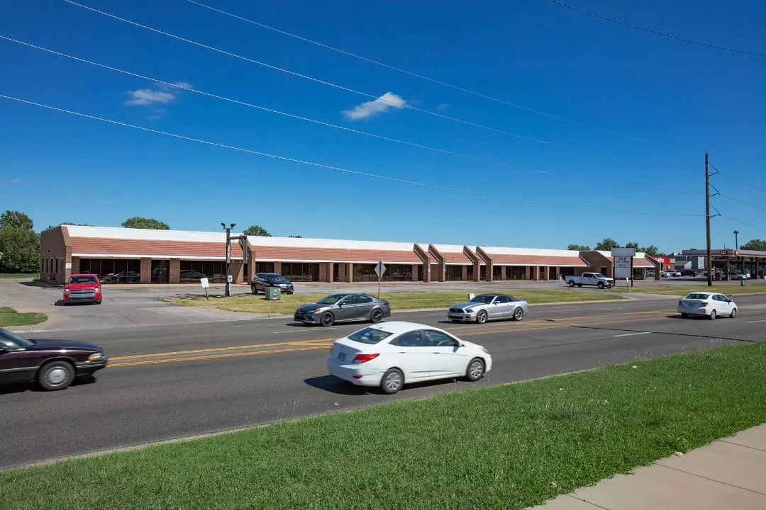 Wichita, KS 67207,2040 S Rock Rd