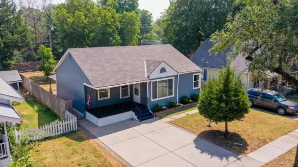 1306 S Ellis St, Wichita, KS 67211