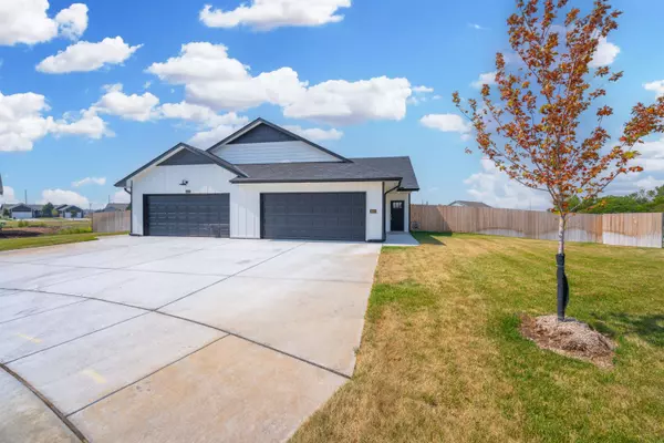 4643 S Kessler Circ., Wichita, KS 67217