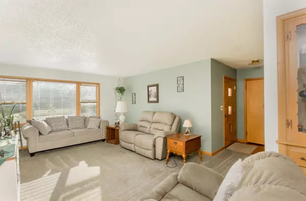 Anthony, KS 67003,612 N Kansas Ave