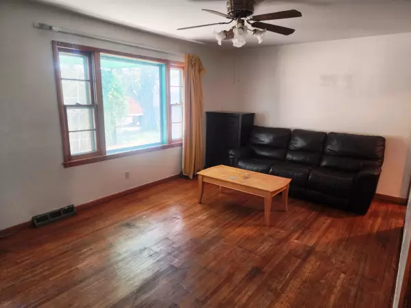 Park City, KS 67219,6353 N Randall