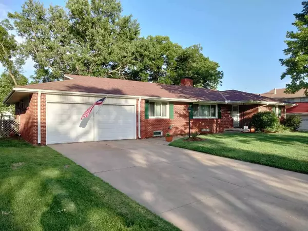 1716 N Clarence Ave, Wichita, KS 67203