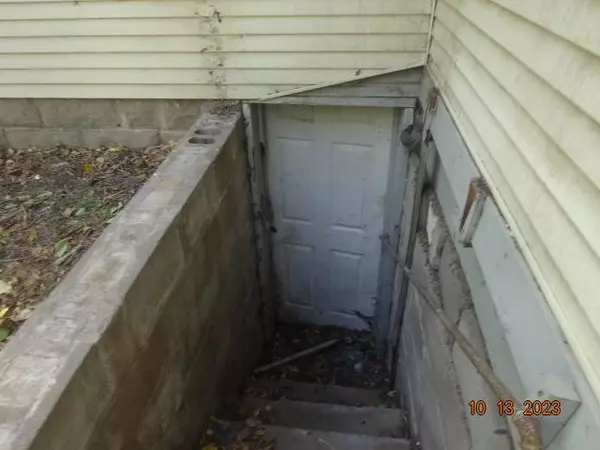 Wichita, KS 67211,1226 S Lulu