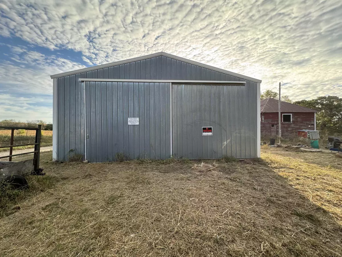 Eureka, KS 67045,528 200th St