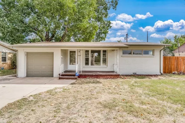 3336 S Washington Ave, Wichita, KS 67216