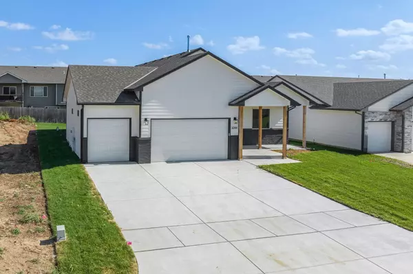 Mulvane, KS 67110,3044 N Susan Ln