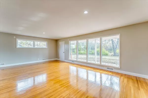 Wichita, KS 67220,2250 N Roosevelt Ave