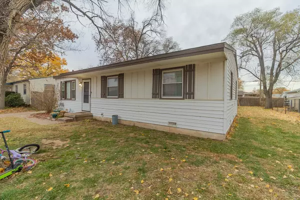 Haysville, KS 67060,422 W 7th St