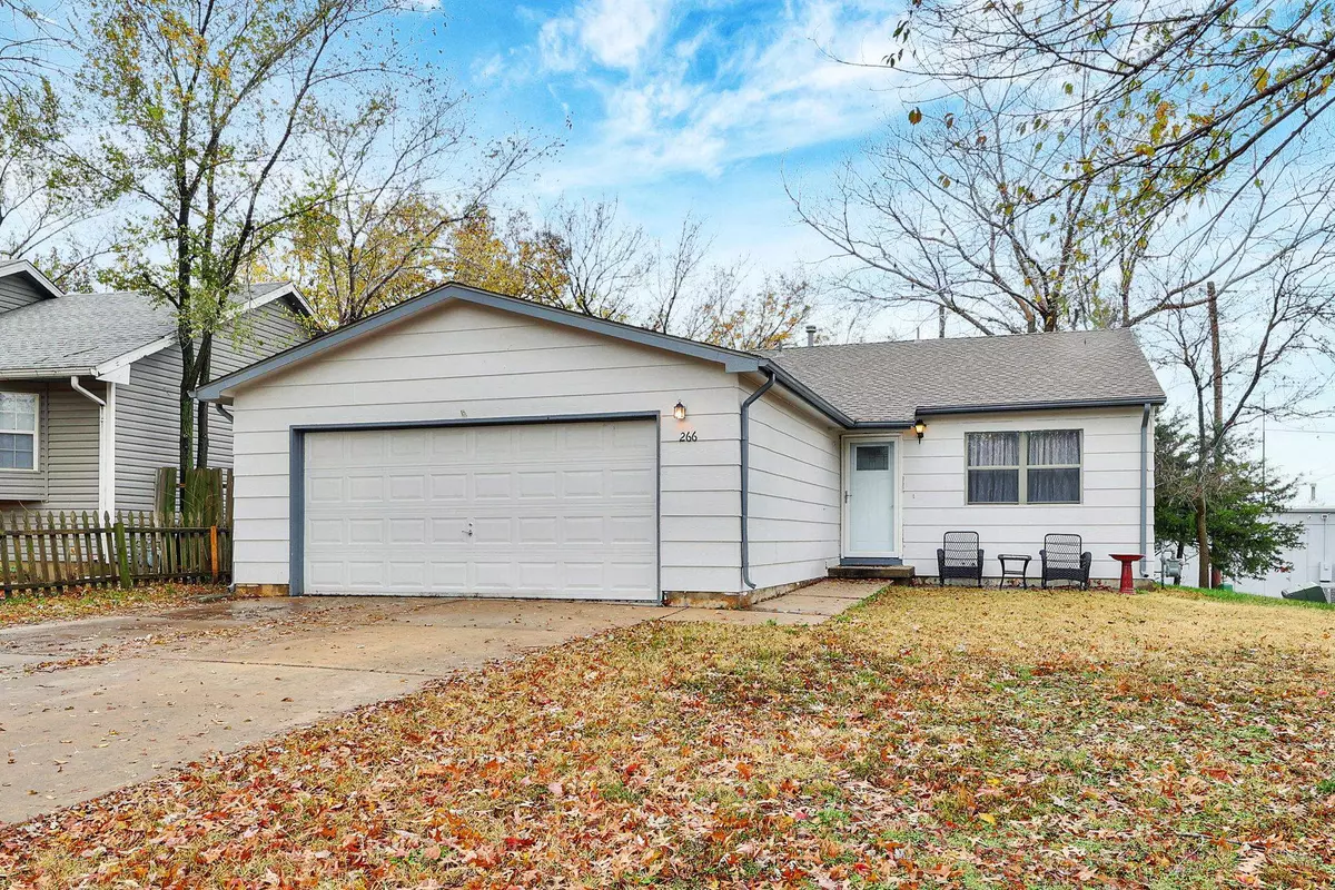 Derby, KS 67037,266 W Village Lake Dr