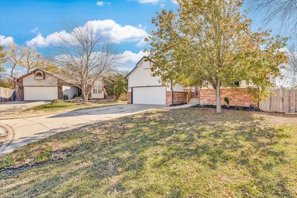 Wichita, KS 67207,1166 S Longford Ct