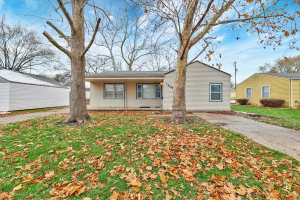 1409 Golf,  Augusta,  KS 67010