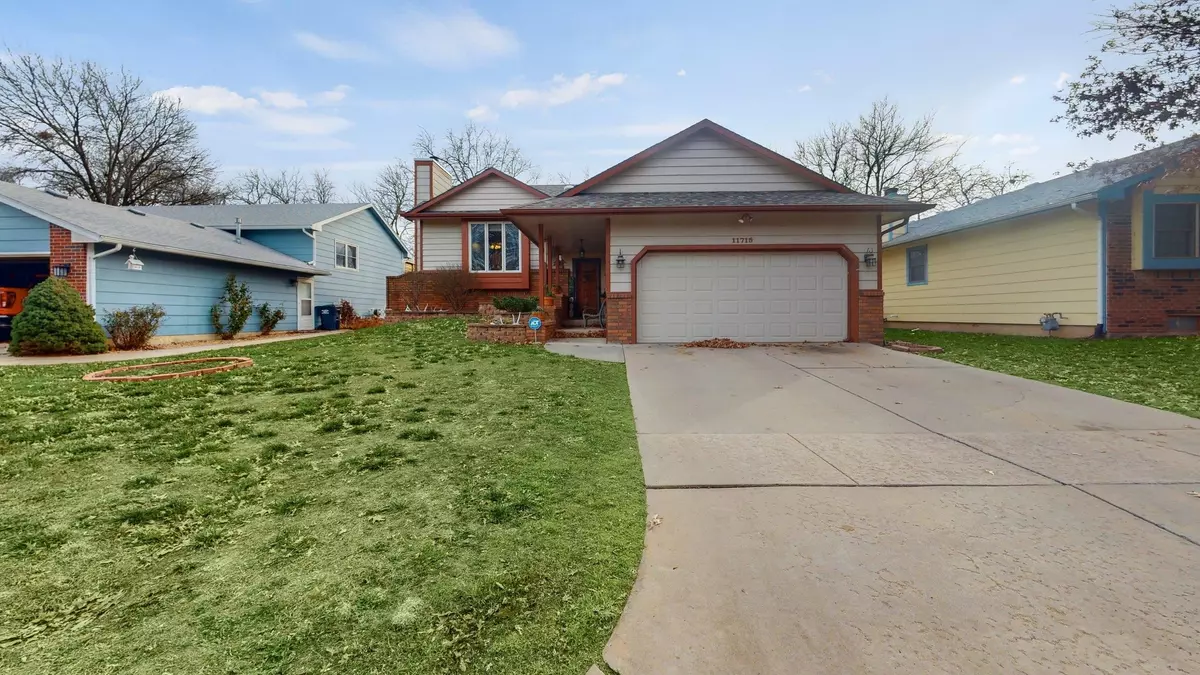 Wichita, KS 67212,11715 W Rolling Hills St